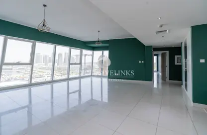 Apartment - 1 Bedroom - 2 Bathrooms for sale in Damac Heights - Dubai Marina - Dubai