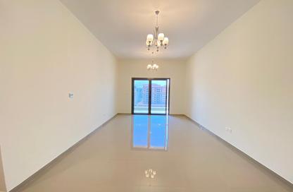 Apartment - 3 Bedrooms - 4 Bathrooms for rent in Jumeirah Garden City - Al Satwa - Dubai