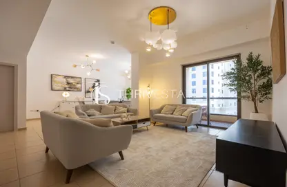 Apartment - 2 Bedrooms - 3 Bathrooms for rent in Rimal 2 - Rimal - Jumeirah Beach Residence - Dubai