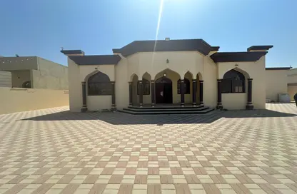 Villa - 4 Bedrooms - 4 Bathrooms for rent in Al Dhait South - Al Dhait - Ras Al Khaimah