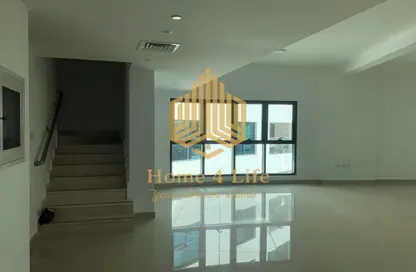 Apartment - 3 Bedrooms - 4 Bathrooms for rent in Al Faridah - Al Raha Beach - Abu Dhabi