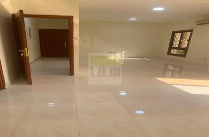 Apartment - 3 Bedrooms - 3 Bathrooms for rent in Al Manaseer - Abu Dhabi