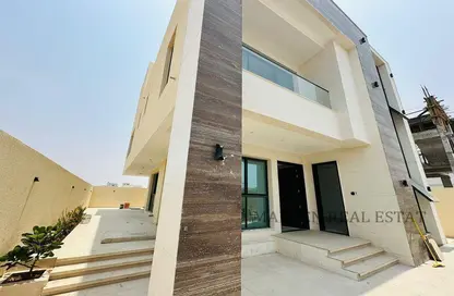 Villa - 5 Bedrooms - 6 Bathrooms for sale in Mandarin Towers - Garden City - Ajman