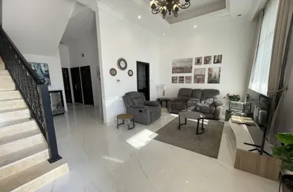 Townhouse - 3 Bedrooms - 5 Bathrooms for rent in Al Badaa Street - Al Badaa - Dubai