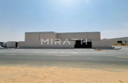 Warehouse - Studio - 2 Bathrooms for sale in Al Sajaa S - Al Sajaa - Sharjah