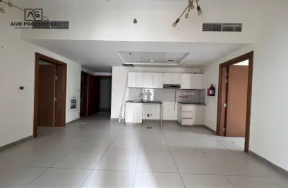 Apartment - 2 Bedrooms - 2 Bathrooms for rent in Binghatti Point - Dubai Silicon Oasis - Dubai