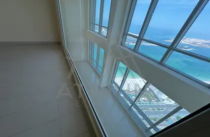 Apartment - 3 Bedrooms - 4 Bathrooms for rent in Nation Towers - Corniche Road - Abu Dhabi