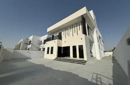 Villa - 5 Bedrooms - 7 Bathrooms for sale in Alreeman - Al Shamkha - Abu Dhabi