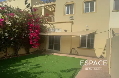 Villa - 2 Bedrooms - 3 Bathrooms for rent in Springs 2 - The Springs - Dubai