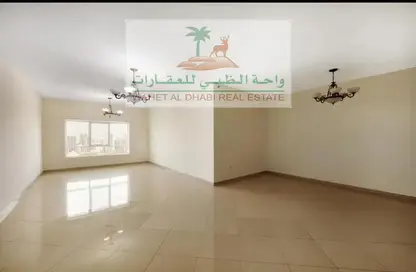 Apartment - 3 Bedrooms - 4 Bathrooms for rent in Blue Tower - Al Majaz 3 - Al Majaz - Sharjah