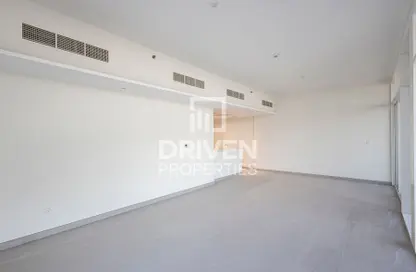 Apartment - 2 Bedrooms - 3 Bathrooms for rent in Park Gate Residence 2 - Park Gate Residences - Al Kifaf - Dubai