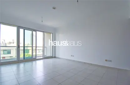 Apartment - 1 Bedroom - 1 Bathroom for sale in The Fairways West - The Fairways - The Views - Dubai