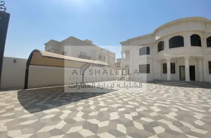 Villa - 6 Bedrooms for rent in Madinat Al Riyad - Abu Dhabi