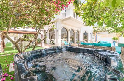 Villa - 5 Bedrooms - 6 Bathrooms for rent in Garden Homes Frond O - Garden Homes - Palm Jumeirah - Dubai