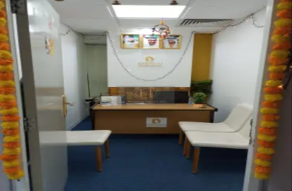 Office Space - Studio - 2 Bathrooms for rent in Bur Dubai - Dubai