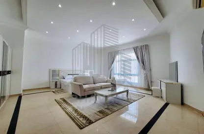 Apartment - Studio - 1 Bathroom for rent in Khalifa City A - Khalifa City - Abu Dhabi