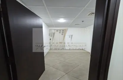 Apartment - 3 Bedrooms - 4 Bathrooms for sale in Al Rund Tower - Al Khan Lagoon - Al Khan - Sharjah