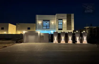 Villa - 5 Bedrooms - 7 Bathrooms for sale in Al Helio 2 - Al Helio - Ajman