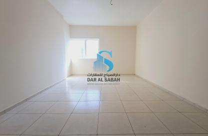 Apartment - 1 Bedroom - 2 Bathrooms for rent in Al Hafeet Tower 6 - Al Nahda - Sharjah