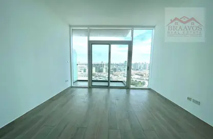 Apartment - 1 Bathroom for sale in Bloom Towers C - Bloom Towers - Jumeirah Village Circle - Dubai