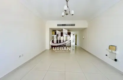 Apartment - Studio - 1 Bathroom for rent in Al Khan Lagoon - Al Khan - Sharjah