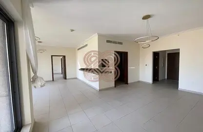 Apartment - 3 Bedrooms - 3 Bathrooms for rent in South Ridge 5 - South Ridge - Downtown Dubai - Dubai