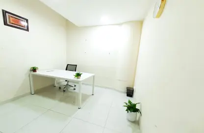 Office Space - Studio - 1 Bathroom for rent in Business Atrium Building - Oud Metha - Bur Dubai - Dubai