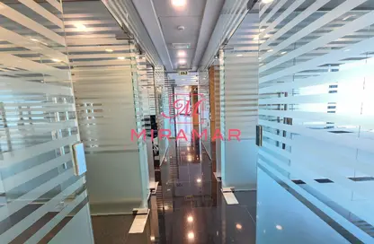 Office Space - Studio - 1 Bathroom for rent in Sky Tower - Shams Abu Dhabi - Al Reem Island - Abu Dhabi