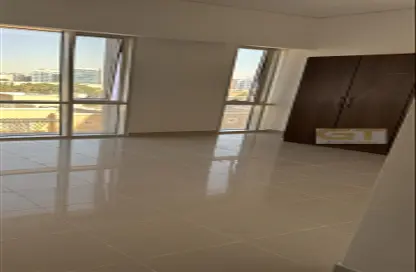 Apartment - 1 Bathroom for rent in Nova Tower - Dubai Silicon Oasis - Dubai