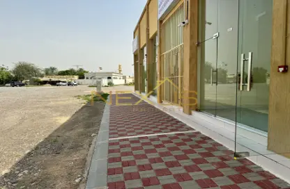 Shop - Studio for rent in Al Salihia - Ras Al Khaimah