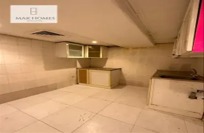 Villa - 1 Bathroom for rent in Al Muroor Tower - Muroor Area - Abu Dhabi