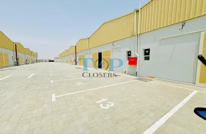 Warehouse - Studio - 1 Bathroom for rent in Wadi AL AIN 1 - Al Noud - Al Ain