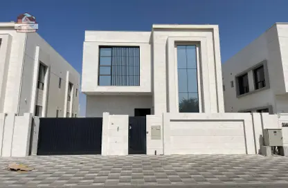 Villa - 5 Bedrooms - 7 Bathrooms for sale in Al Yasmeen 1 - Al Yasmeen - Ajman