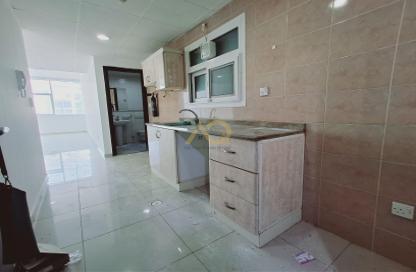 Apartment - 1 Bathroom for rent in Al Nahda Complex - Al Nahda - Sharjah