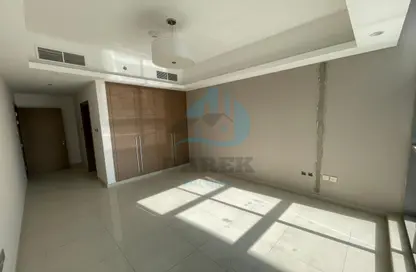 Apartment - 2 Bedrooms - 3 Bathrooms for rent in Gulfa Towers - Al Rashidiya 1 - Al Rashidiya - Ajman