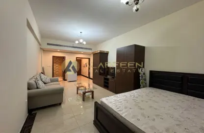 Apartment - 1 Bathroom for rent in Pantheon Boulevard - Jumeirah Village Circle - Dubai