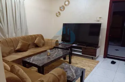 Apartment - 2 Bedrooms - 2 Bathrooms for rent in Al Rumailah building - Al Rumailah 2 - Al Rumaila - Ajman