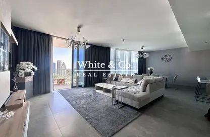 Apartment - 2 Bedrooms - 3 Bathrooms for sale in Stella Maris - Dubai Marina - Dubai