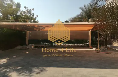 Villa - 4 Bedrooms - 5 Bathrooms for rent in Khalifa City - Abu Dhabi