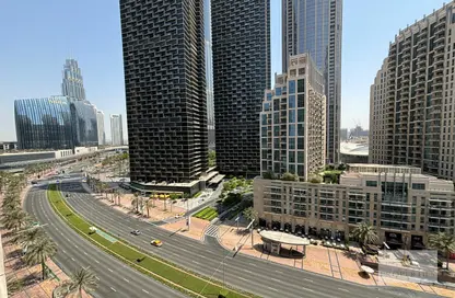 Apartment - 2 Bedrooms - 3 Bathrooms for rent in The Lofts - Downtown Dubai - Dubai