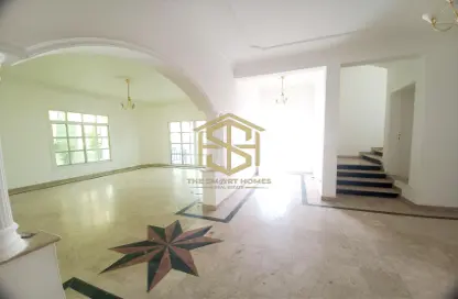 Villa - 5 Bedrooms - 6 Bathrooms for rent in Al Falaj - Al Riqqa - Sharjah