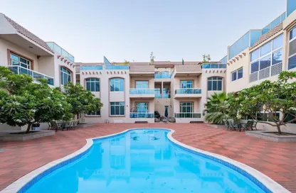 Apartment - 2 Bedrooms - 2 Bathrooms for rent in Between Two Bridges - Abu Dhabi