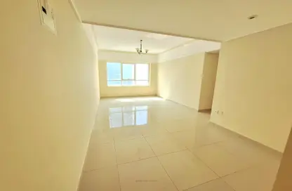 Apartment - 2 Bedrooms - 2 Bathrooms for rent in Al Khan 5 building - Al Khan - Sharjah