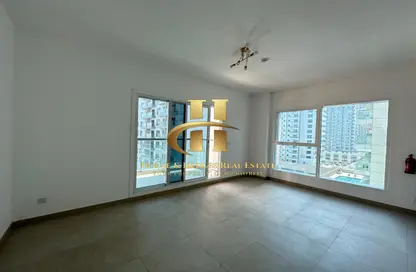 Apartment - 1 Bedroom - 2 Bathrooms for rent in Imperial Tower - Jumeirah Village Circle - Dubai