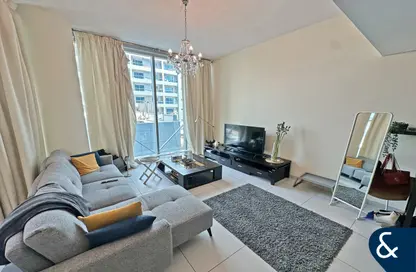 Apartment - 1 Bedroom - 2 Bathrooms for sale in Panoramic Tower - Dubai Marina - Dubai