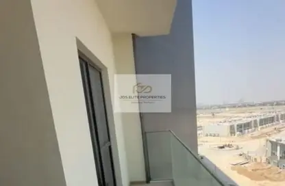 Apartment - 1 Bedroom - 2 Bathrooms for rent in Rukan Tower - Dubai Land - Dubai