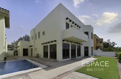 Villa - 4 Bedrooms - 5 Bathrooms for sale in Garden Homes Frond P - Garden Homes - Palm Jumeirah - Dubai