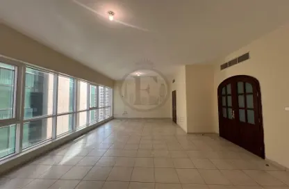 Apartment - 3 Bedrooms - 4 Bathrooms for rent in Al Salam Tower - Tourist Club Area - Abu Dhabi