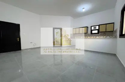 Apartment - Studio - 1 Bathroom for rent in Al Danah - Abu Dhabi