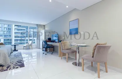 Apartment - 1 Bathroom for sale in Bay's Edge - Business Bay - Dubai